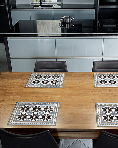 Matteo kreative Tischsets aus Vinyl von Contento